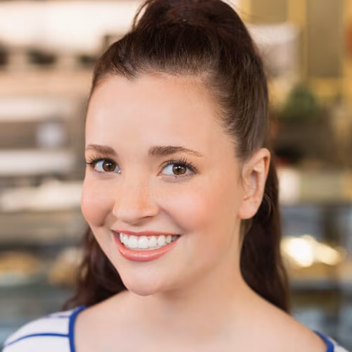 Claire H.